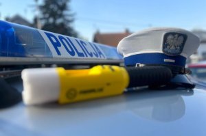 Policjanci udaremnili próbę ucieczki nietrzeźwemu kierowcy audi