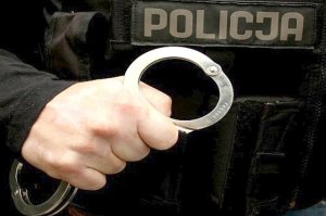 Policjanci zatrzymali 38-latka poszukiwanego ENA