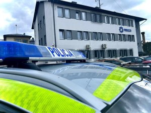 Poszukiwany 43-latek wpadł na lotnisku w ręce policji