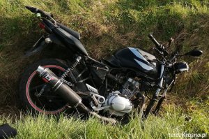 Poważny wypadek w Jabłonicy Polskiej. Ciężko ranny motocyklista