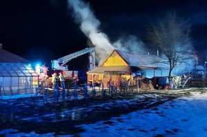 Pożar budynku gospodarczego w Przyłęku