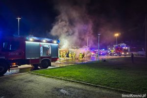 Pożar sklepu w Jedliczu. Doszło do podpalenia?