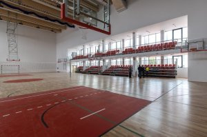 Rzeszów. Nowa hala sportowa dla uczniów i koszykarzy