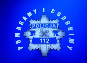 Rzeszowscy policjanci pomogli leżącemu na jezdni mężczyźnie