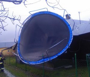 Trampolina na dachu