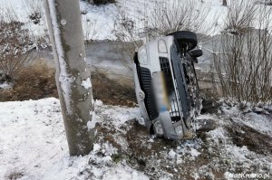 Skoda na boku. Kolizja w Przybówce