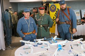 Skrzydła Podkarpacia w Szklanym Lnianym