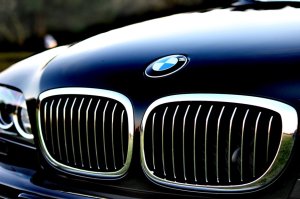 Szaleniec w BMW