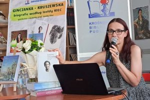 "To są poetki na dzisiaj.." -  Izolda Kiec o Zuzannie Ginczance i Felicji Kruszewskiej 