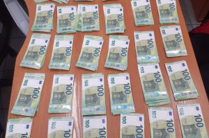 Tysiące euro w odzieży