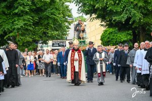 Ulicami Jasła przeszła procesja ku czci św. Antoniego