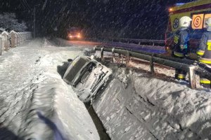 Wypadek w Stefkowej. Jedna osoba poszkodowana