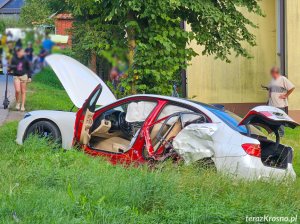 Wypadek w Węglówce, zderzenie bmw i hyundaia