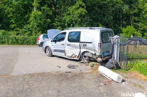 Zderzenie samochodów w Szebniach
