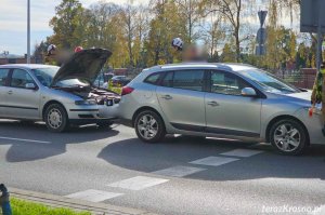 Zderzenie trzech samochodów w Krośnie