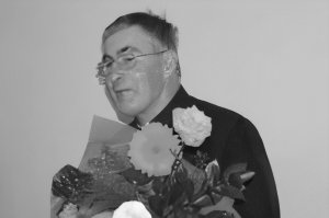 Zmarł ks. kan. Wojciech Nowotarski