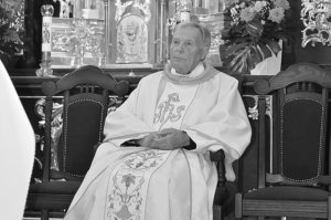 Zmarł ks. Stanisław Marczak - kapłan z Jaślisk, obrońca wolności