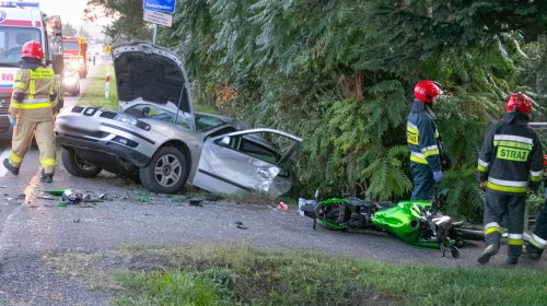 Wypadek w Iskrzyni. Zderzenie auta z motocyklem